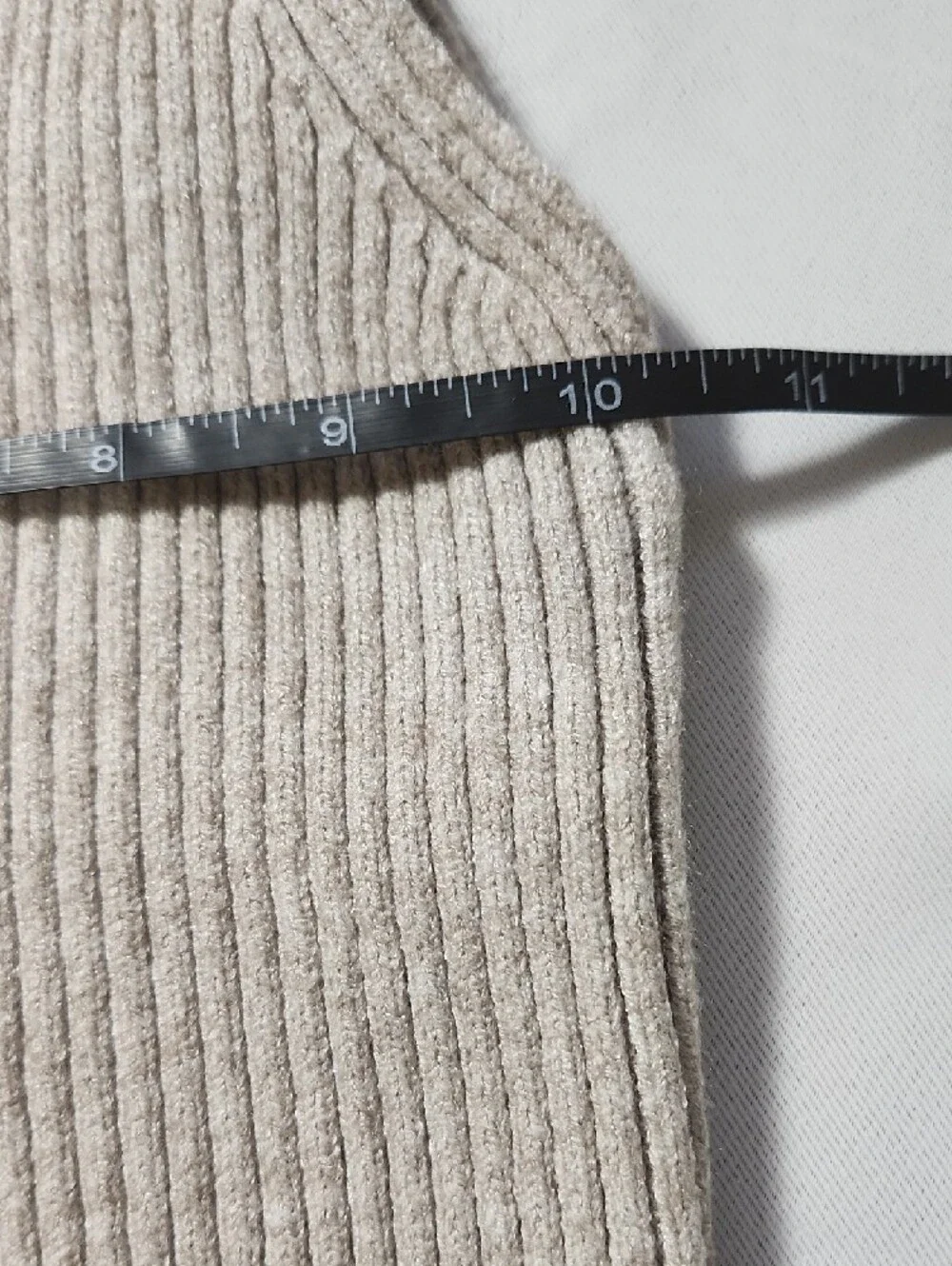 Lemon Ribbed V-Neck Knit Tank in Light Beige - Picture 5 of 6